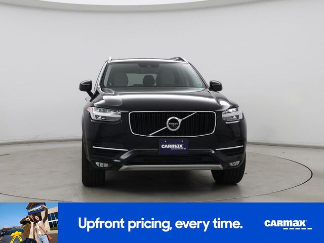 2019 Volvo XC90 Momentum