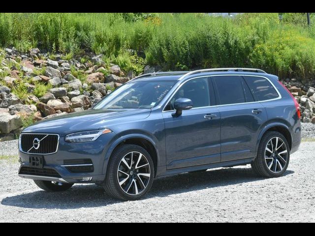 2019 Volvo XC90 Momentum