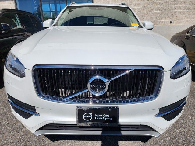 2019 Volvo XC90 Momentum