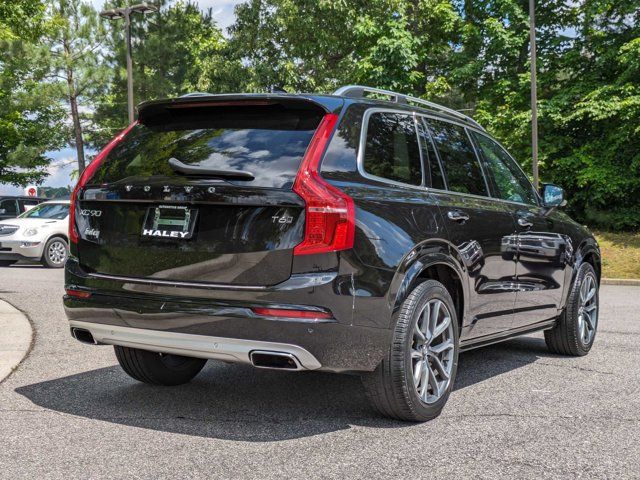 2019 Volvo XC90 Momentum