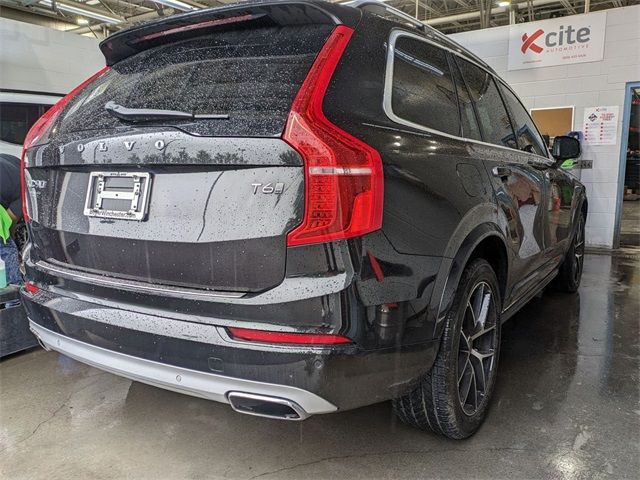 2019 Volvo XC90 Momentum