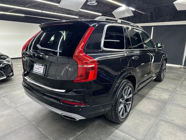 2019 Volvo XC90 Momentum