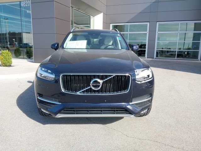 2019 Volvo XC90 Momentum