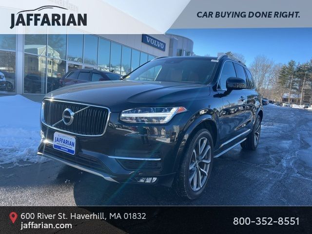 2019 Volvo XC90 Momentum