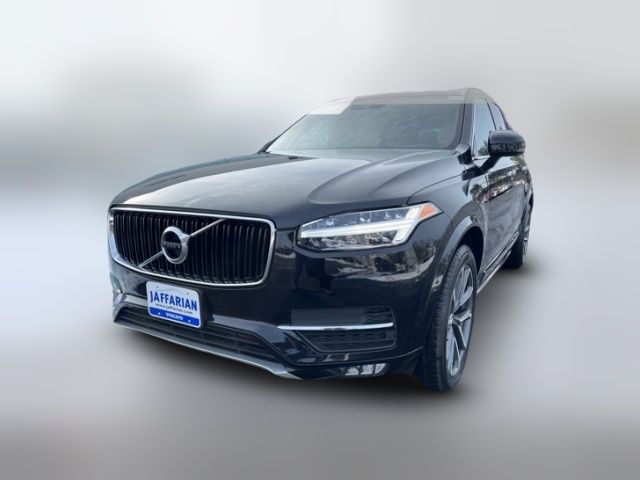 2019 Volvo XC90 Momentum