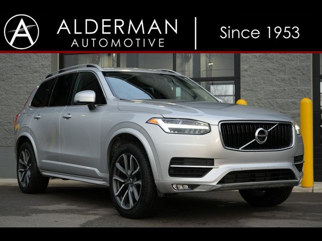 2019 Volvo XC90 Momentum