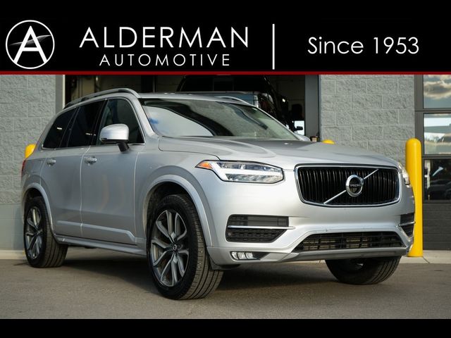 2019 Volvo XC90 Momentum