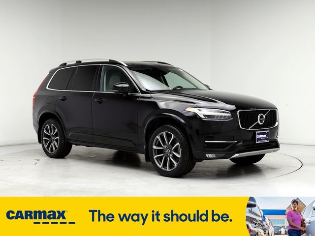 2019 Volvo XC90 Momentum