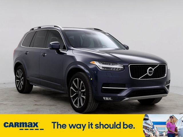 2019 Volvo XC90 Momentum