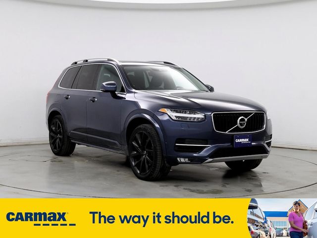 2019 Volvo XC90 Momentum