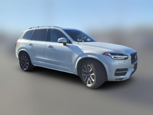 2019 Volvo XC90 Momentum