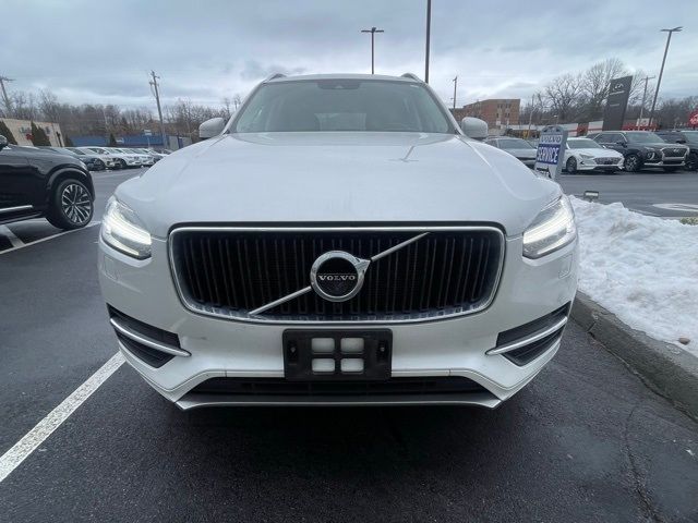 2019 Volvo XC90 Momentum