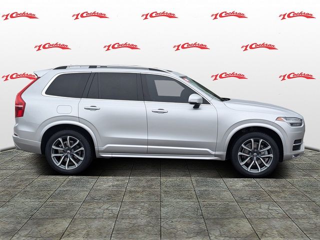 2019 Volvo XC90 Momentum