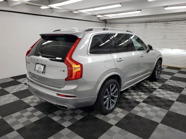 2019 Volvo XC90 Momentum