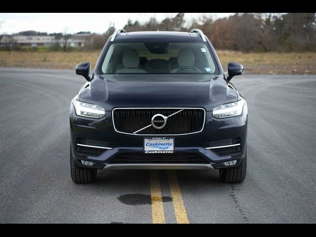 2019 Volvo XC90 Momentum