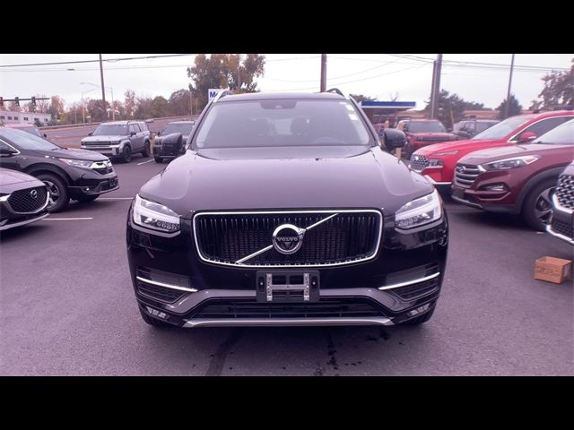 2019 Volvo XC90 Momentum