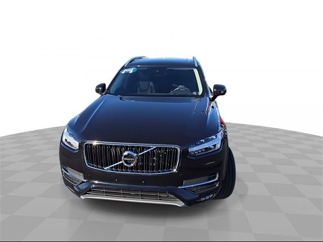 2019 Volvo XC90 Momentum