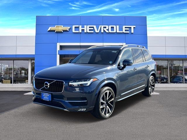 2019 Volvo XC90 Momentum