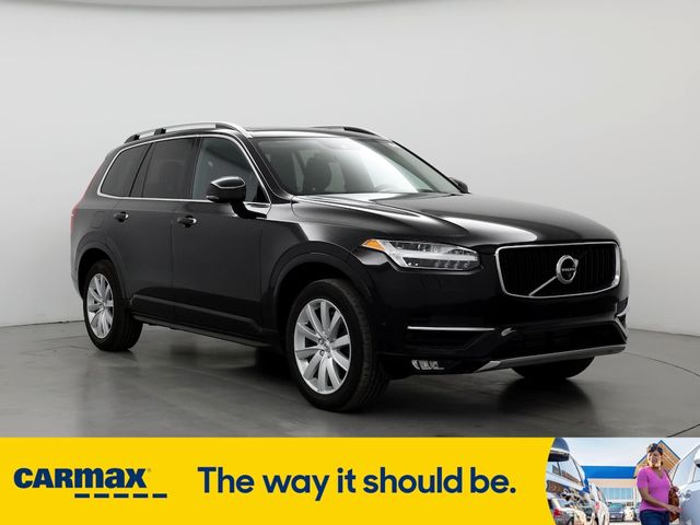 2019 Volvo XC90 Momentum