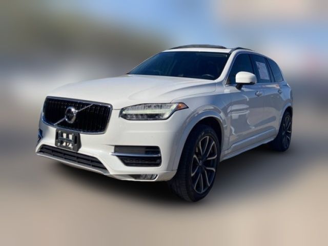 2019 Volvo XC90 Momentum