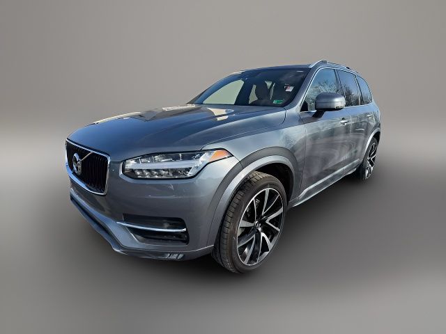 2019 Volvo XC90 Momentum