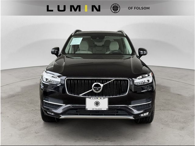 2019 Volvo XC90 Momentum