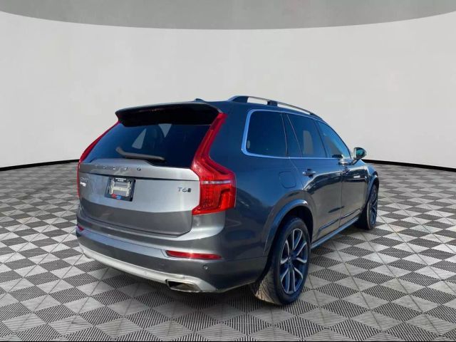 2019 Volvo XC90 Momentum