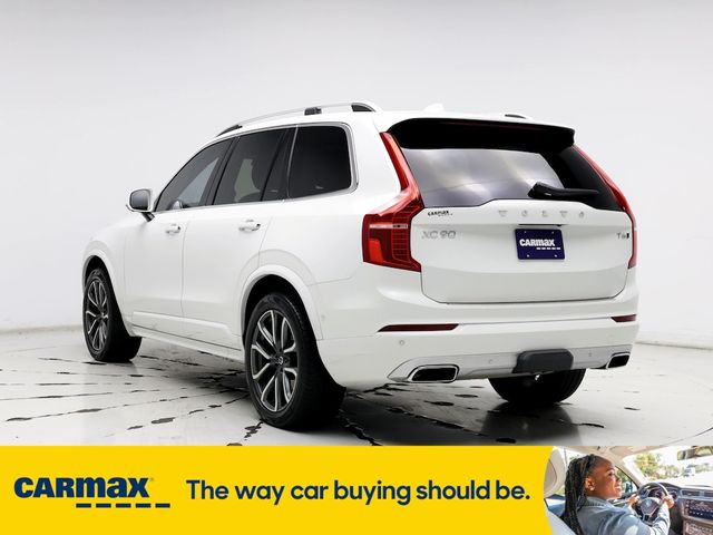 2019 Volvo XC90 Momentum