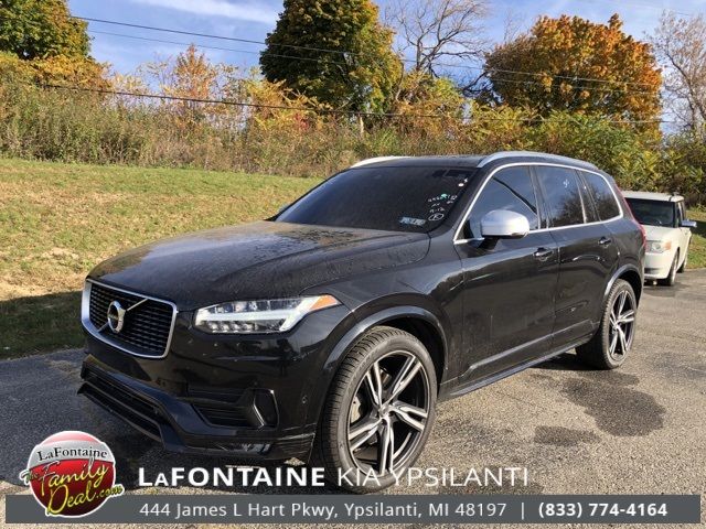 2019 Volvo XC90 R-Design