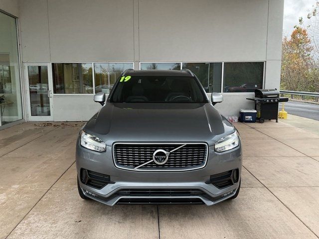 2019 Volvo XC90 R-Design