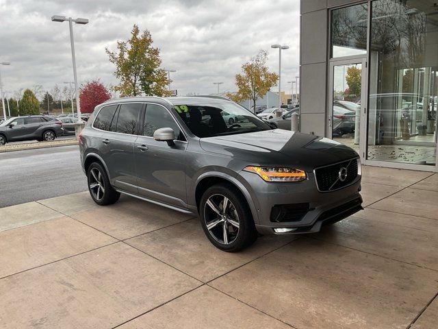 2019 Volvo XC90 R-Design