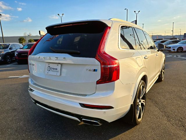 2019 Volvo XC90 R-Design