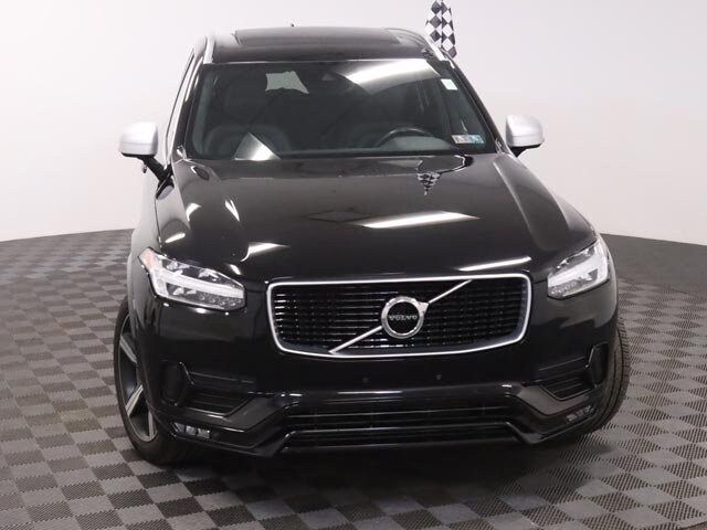2019 Volvo XC90 R-Design