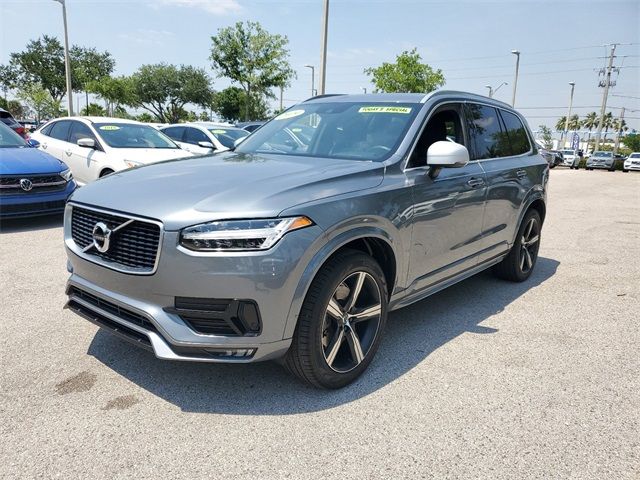 2019 Volvo XC90 R-Design