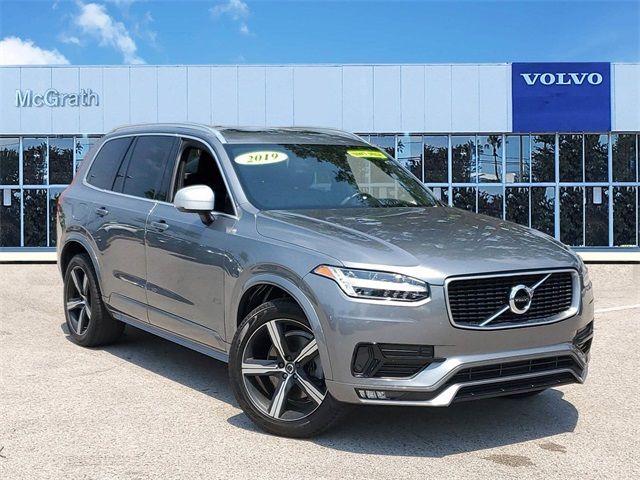 2019 Volvo XC90 R-Design