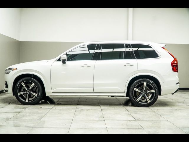 2019 Volvo XC90 R-Design