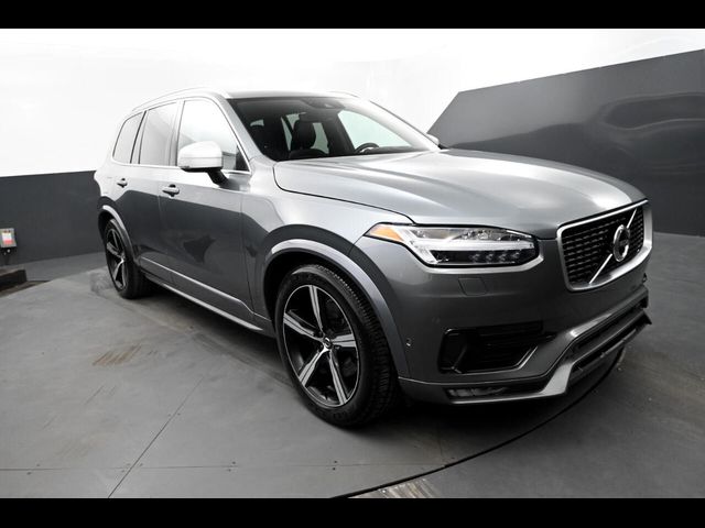2019 Volvo XC90 R-Design