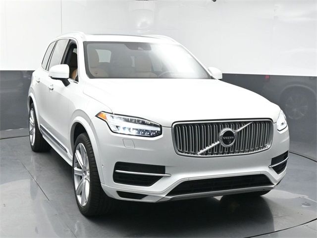 2019 Volvo XC90 Inscription