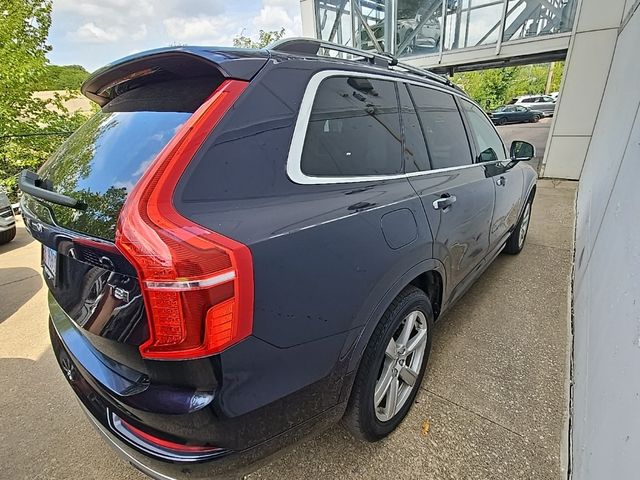 2019 Volvo XC90 Momentum