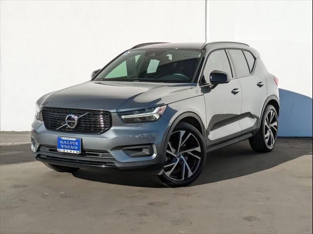 2019 Volvo XC40 R-Design