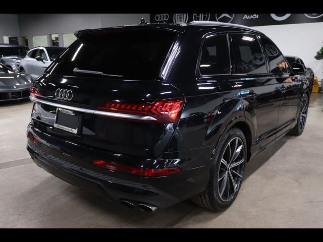 2020 Audi SQ7 Prestige