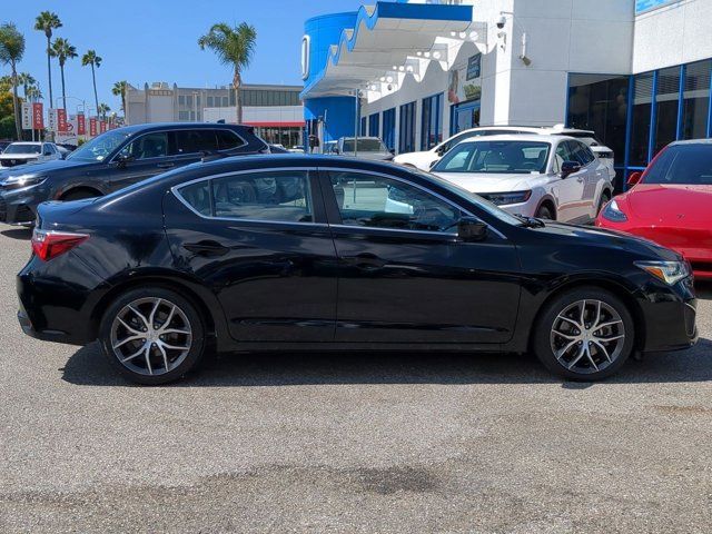 2020 Acura ILX Premium