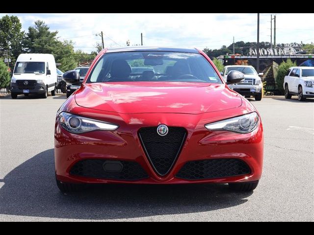 2020 Alfa Romeo Giulia Base