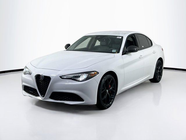 2020 Alfa Romeo Giulia Base