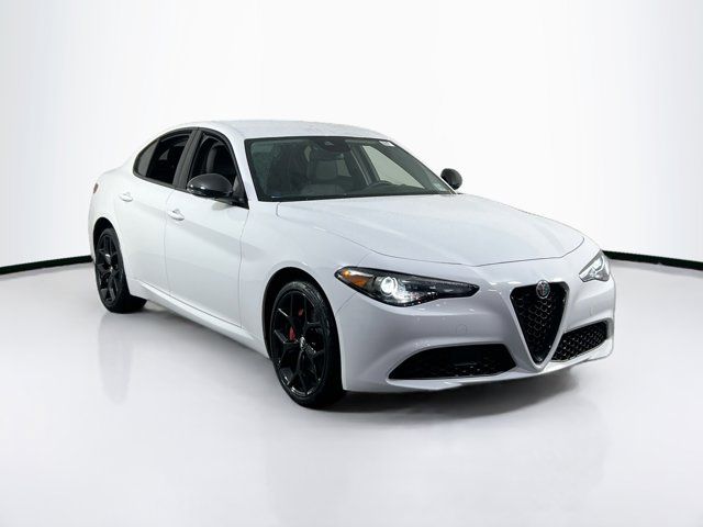 2020 Alfa Romeo Giulia Base