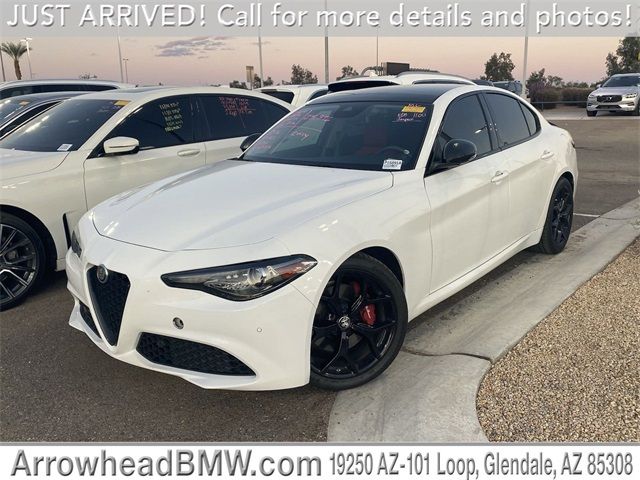 2020 Alfa Romeo Giulia Base