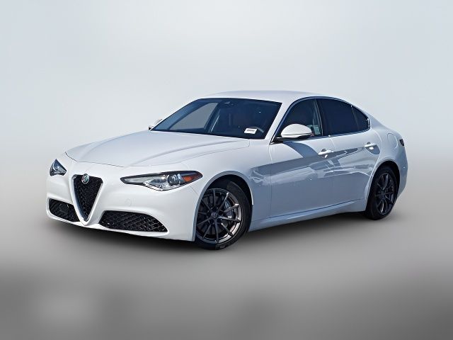 2020 Alfa Romeo Giulia Base