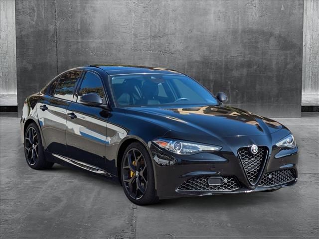 2020 Alfa Romeo Giulia Base