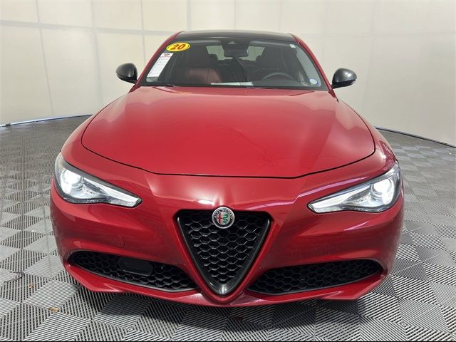 2020 Alfa Romeo Giulia Base