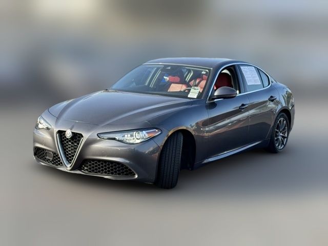 2020 Alfa Romeo Giulia Base